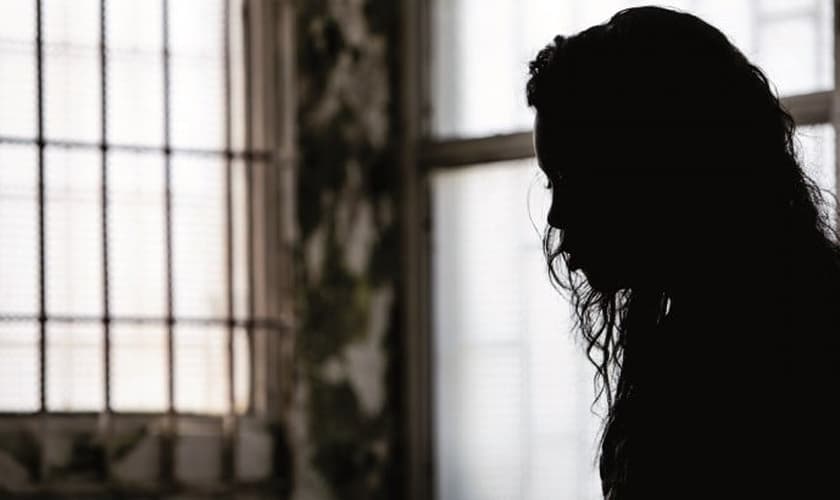 Mulheres cristãs estão enfrentando ameaças e abusos sexuais na Colômbia. (Foto: Reprodução).