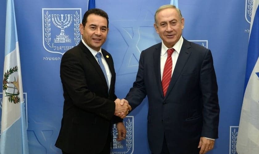 Presidente da Guatemala, Jimmy Morales (esquerda) e primeiro-ministro de Israel, Benjamin Netanyahu. (Foto: The Times of Israel)
