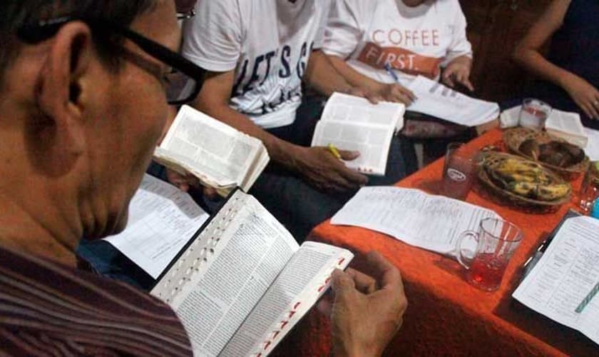 “Continuaremos contando às pessoas sobre Jesus", diz Rehanullah, que não pretende parar de pregar. (Foto: Reprodução).