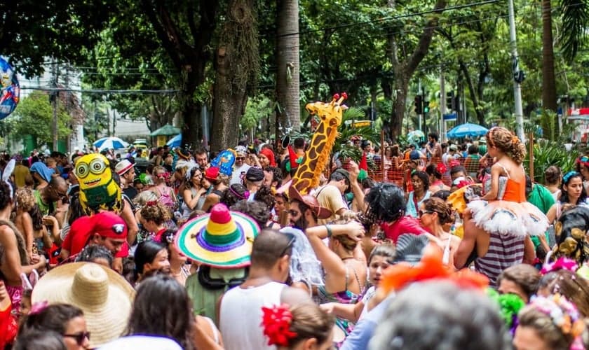 Imagem ilustrativa. Bloco de rua realizado durante o Carnaval do Rio de Janeiro. (Foto: Pedro Serra)