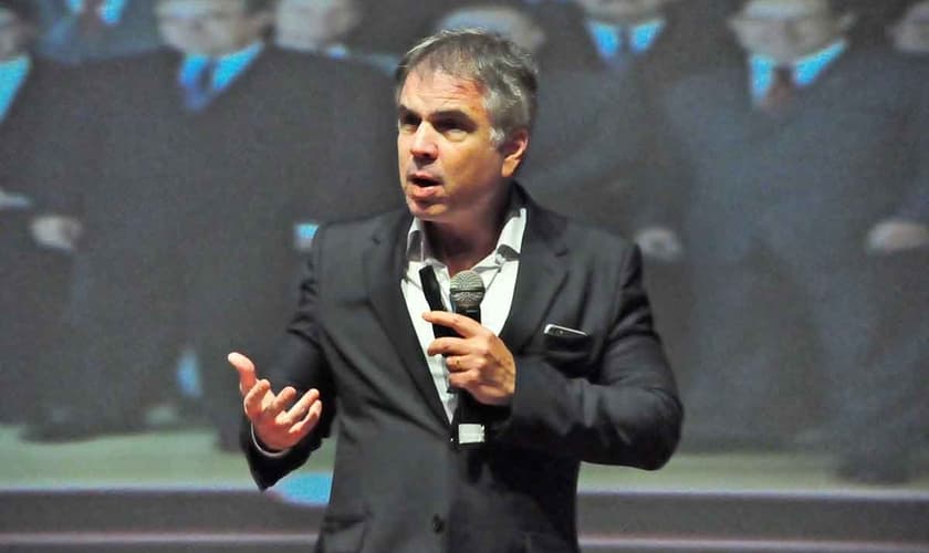Flavio Rocha diz estar orando para que "2018 traga novas lideranças". (Foto: Reprodução).