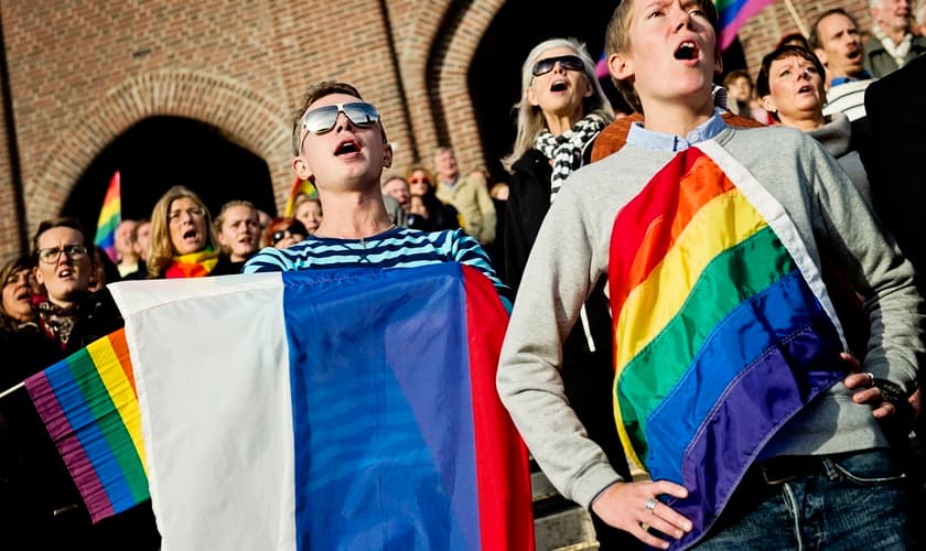 Uma pesquisa realizada nos EUA mostra uma queda de apoio das pessoas aos comportamentos homossexuais. (Foto: AFP).