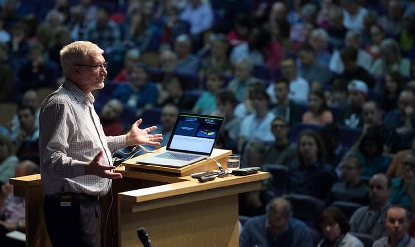 Ken Ham é um cientista australiano conhecido principalmente por defender o criacionismo. (Foto: Reprodução/Facebook)