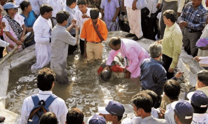A legislação regula o ato de conversão para outra religião. (Foto: Reuters).