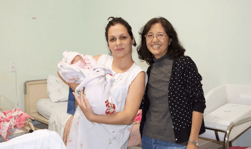 Ana se inspirou no testemunho de um maestro que tocava violino em hospitais. (Foto: Reprodução).