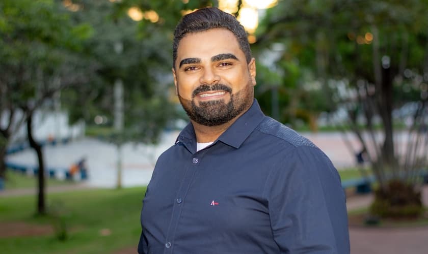 Giesley Mota já gravou dois álbuns independentes marcadas por letras de fé e esperança. (Foto: Divulgação)