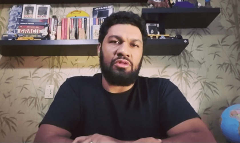 “Eu quero sair disso eu estou saindo disso em nome de Jesus”, disse o rapper. (Foto: Reprodução).