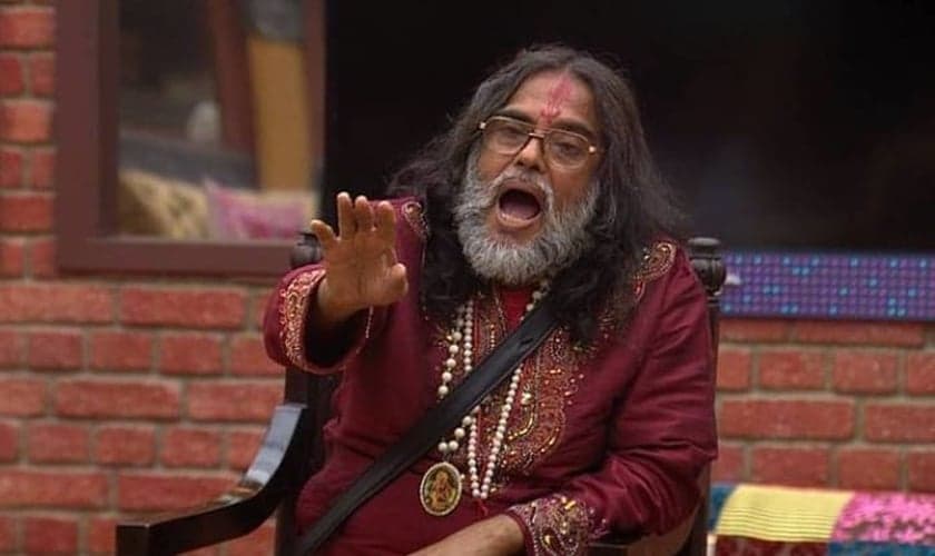 Om Swami Maharaj, proeminente líder hindu, fez ameaças aos cristãos da Índia. (Foto: Reprodução)