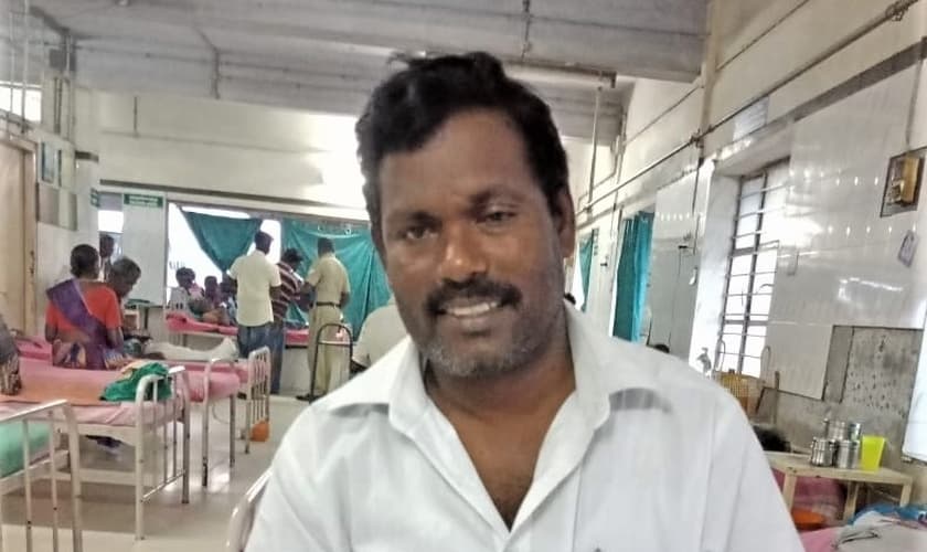 O pastor foi atacado por 20 hindus radicais. (Foto: Morning Star News).