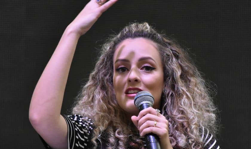 Gabi Sampaio ressaltou a importância do ser humano deixar Deus trabalhar seu coração e não se fechar para Ele. (Foto: Divulgação)