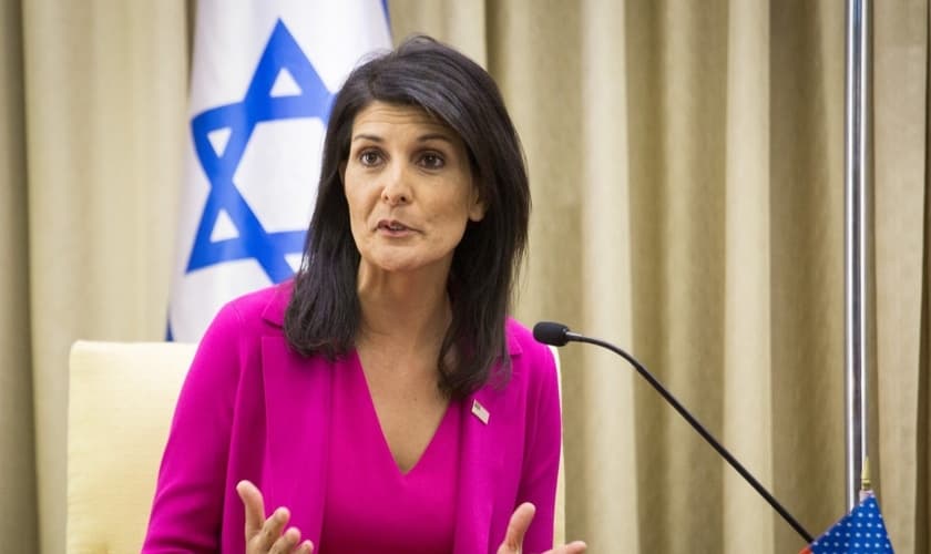 Nikki Haley é embaixadora dos EUA na ONU e uma grande defensora de Israel. (Foto: thejewishlink.com)