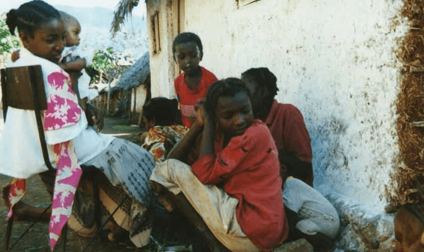 O presidente de Comores prometeu tomar medidas mais severas sobre qualquer um que não seja muçulmano. (Foto: Reprodução)