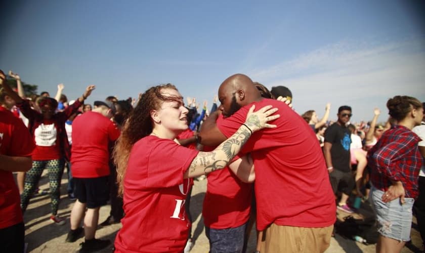 Milhares de cristãos participaram de uma grande manifestação contra o racismo nos EUA. (Foto: One Race)