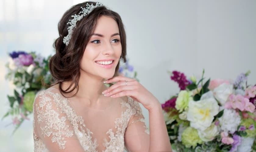 Como acabar com espinhas e olheiras no dia do casamento. (Foto: KrisCole/ThinkStock)
