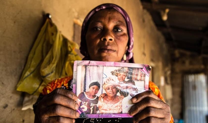 O documentário conta a história das centenas de estudantes cristãs que foram levadas e mantidas como reféns pelos radicais islâmicos. (Foto: HBO)