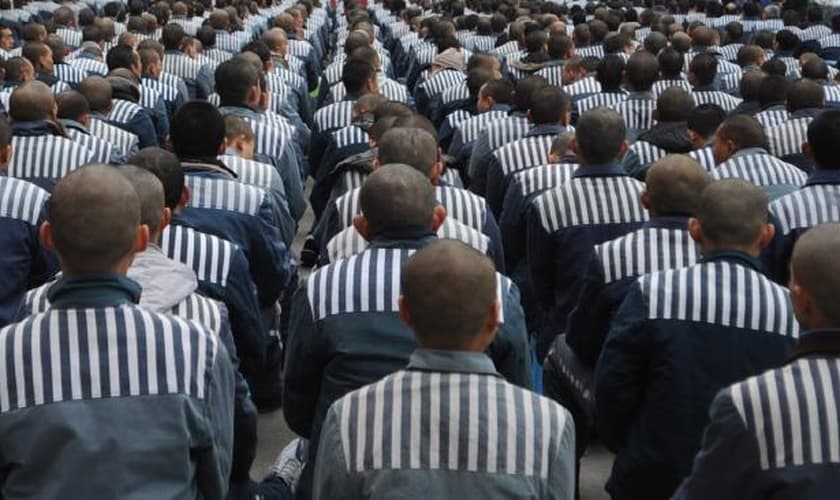 Durante sua detenção, as autoridades se recusaram a deixar que Yang visse sua família ou representação legal. (Foto: Getty).