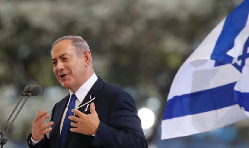 Primeiro-ministro de Israel, Benjamin Netanyahu, parabenizou o presidente eleito, Jair Bolsonaro. (Foto: Ariel Schalit/AP)