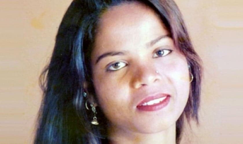 A cristã Asia Bibi foi presa em 2009 depois que suas colegas muçulmanas a acusaram de insultar o profeta Maomé. (Foto: Reprodução).