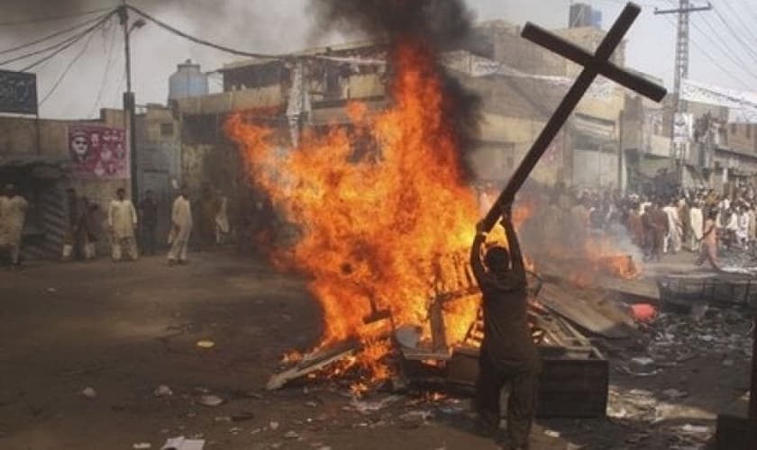 Extremistas fazem protesto violento contra cristãos na Índia. (Foto: asianews.it)