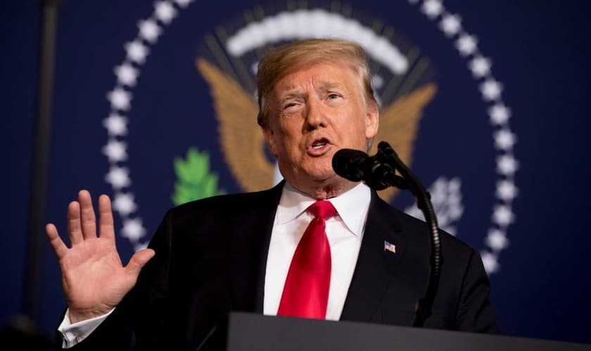 O presidente dos EUA, Donald Trump, anunciou a retirada total das tropas na Síria. (Foto: Andrew Harnik/AP)