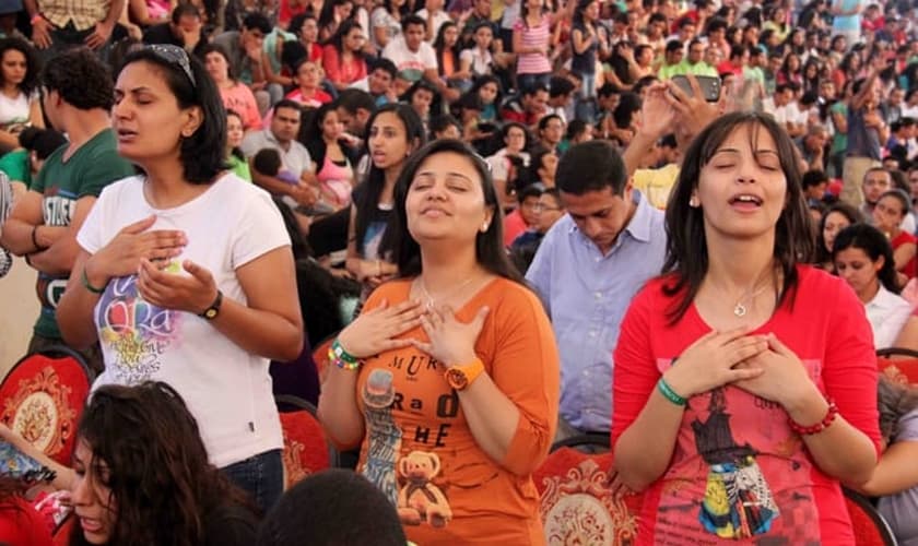 Cristãos participam de culto no Egito - foto ilustrativa, por razões de segurança. (Imagem: Missão Portas Abertas - EUA)