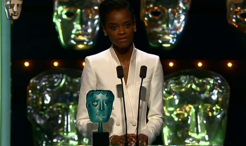 Letitia Wright agradece a Deus durante premiação da BAFTA, em 09 fevereiro de 2019. (Foto: Reprodução/YouTube)