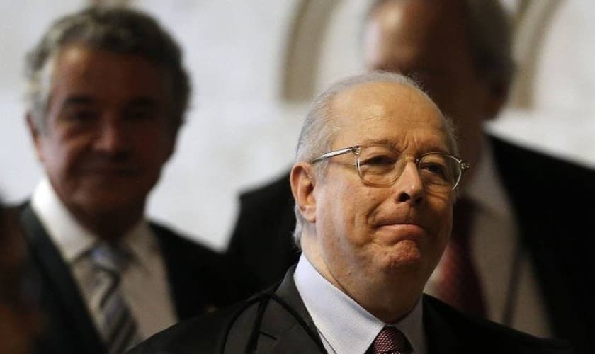 O ministro Celso de Mello, relator do processo sobre a criminalização da homofobia e da transfobia. (Foto: Jorge William/Agência O Globo)