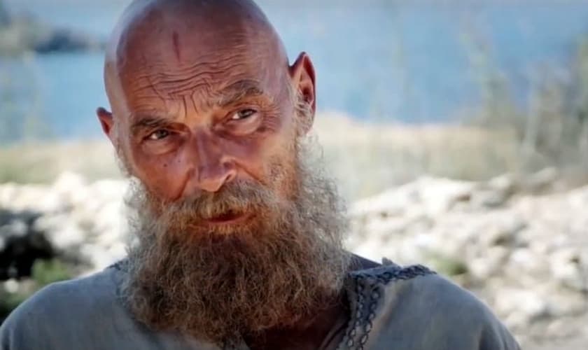 James Faulkner interpretou o Apóstolo Paulo em 2018, no filme "Paulo: Apóstolo de Cristo". (Foto: Divulgação)