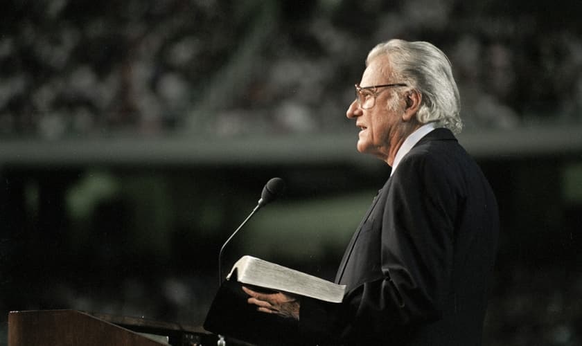 Billy Graham pregou para 215 milhões de pessoas em 185 países. (Foto: Billy Graham Evangelistic Association)