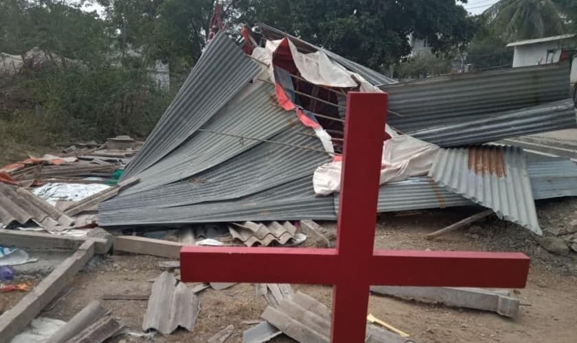 Comunidade cristã destruída na Índia. (Foto: reprodução/CH)
