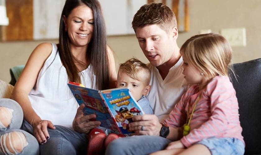 Apenas 25% das famílias têm práticas de fé em conjunto. (Foto: Reprodução/Barna)
