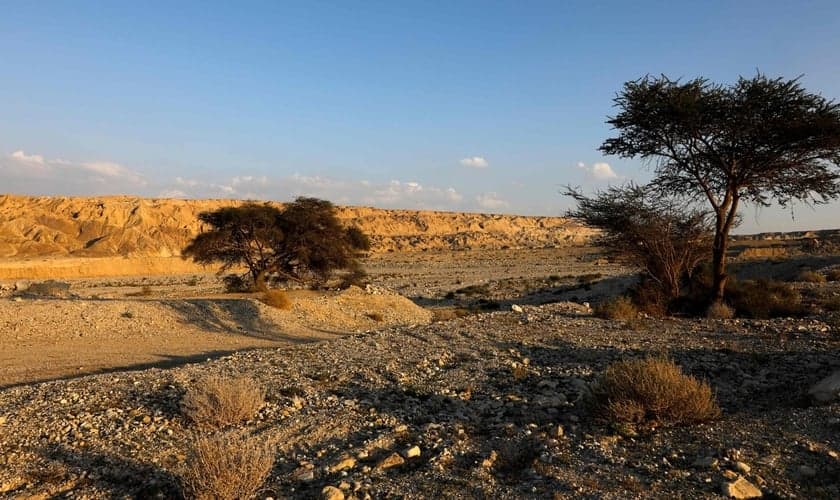 Imagem do lado de fora da caverna Malham no Monte Sodoma, em Israel. (Foto: AFP)