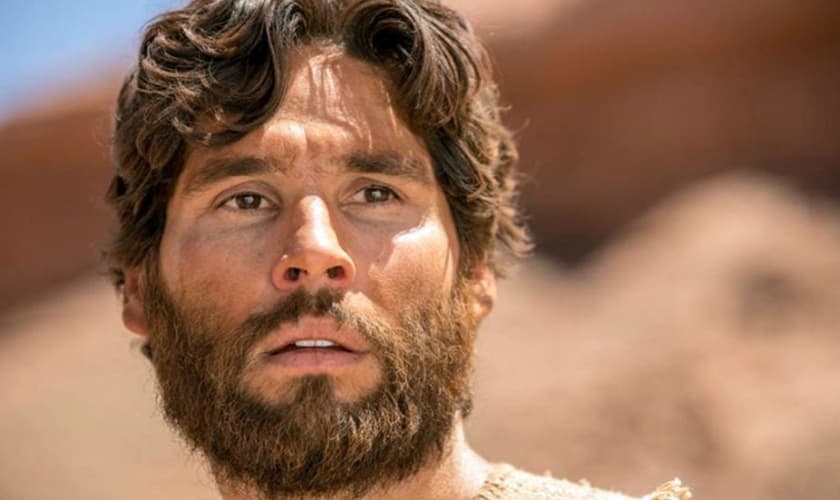 A novela Jesus aprofundou a visão sobre fé do ator Dudu Azevedo. (Foto: Reprodução/Record TV)