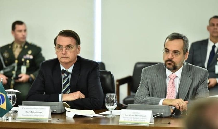 O presidente Jair Bolsonaro e o novo ministro da Educação, Abraham Weintraub. (Foto: Casa Civil/PR)