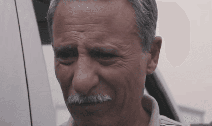 Cristão iraquiano testemunha milagre vivido após ser torturado pelo ISIS. (Foto: Reprodução/YouTube/Fox News)