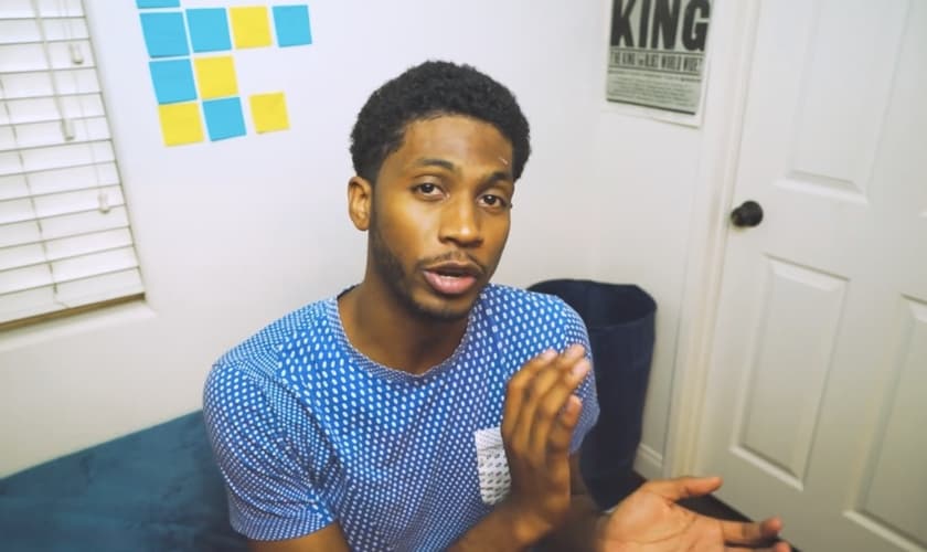 Chaz Smith é um jovem cristão que mantém um canal no Youtube e tem alertado sobre os malefícios da pornografia. (Imagem: Youtube / Reprodução)