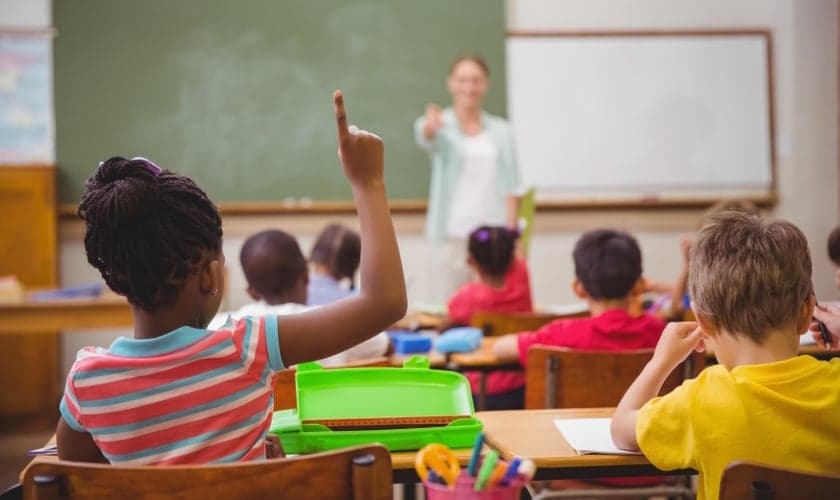 Escolas públicas do estado de Illinois terão que incluir a 'história LGBT' em sua grade curricular. (Foto: Getty Immages)