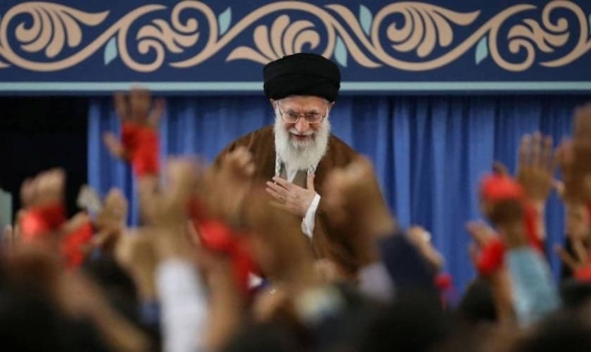 Líder Supremo do Irã, Aiatolá Ali Khamenei. (Foto: Handout/Reuters)