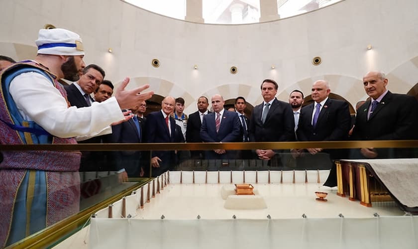 Jair Bolsonaro durante visita ao Templo de Salomão. (Foto: Alan Santos/PR)