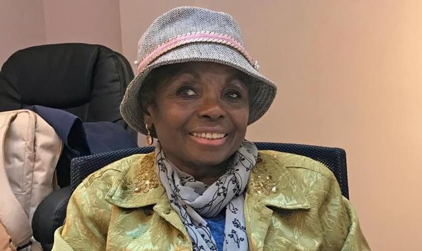 Maureen Griffith é coordenadora da escola  'Alperton Community' e foi temporariamente afastada após questionar a inclusão de livros com temática LGBT na grade curricular. (Foto:  'Alperton Community')