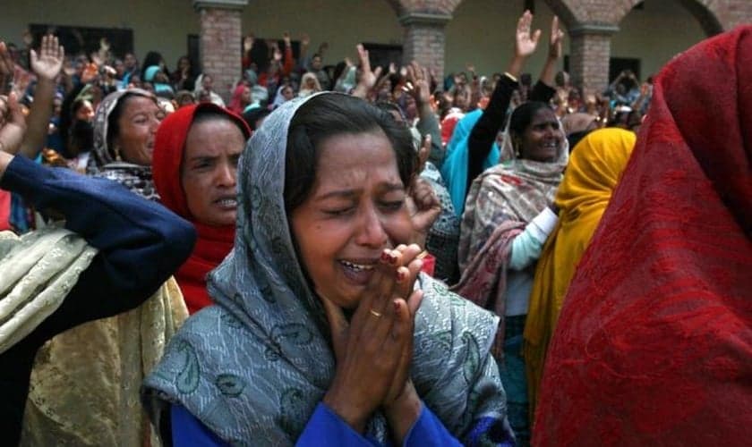 No Paquistão, cristãos sofrem com ataques e perseguições. (Foto: Reprodução/Asia News)
