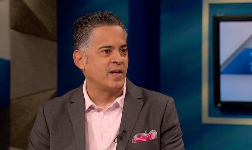 John Ramirez foi considerado um bruxo de grande autoridade nos EUA, mas hoje é um evangelista. (Foto: CBN News)