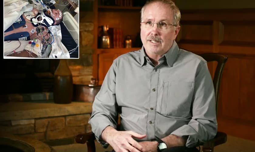 O Pr. Jim Dumont enquanto estava em como e contanto seu testemunho, após o milagre que viveu. (Foto: Reprodução/CBN News)
