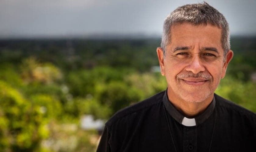 Rev. Luis Gregório Coronado foi pastor da Igreja Luterana Fuente de Vida na Venezuela por mais de 20 anos. (Foto: LCMS/Johanna Heidorn)