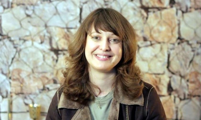 Sabrina Kebli conta seu testemunho de transformação. (Foto: Reprodução/Believers)