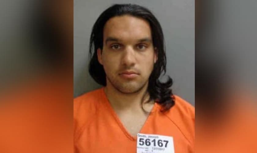 Condenado por abusar de 15 crianças, Joseph Sam Smith conseguiu sair da cadeia após tratamento para transição de gênero. (Foto: Des Mones Register)