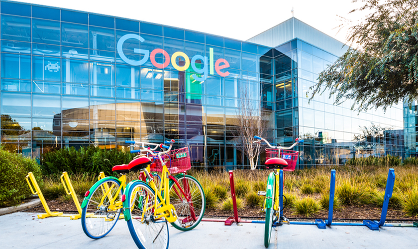 Google está entre as empresas acusadas de facilitar a veiculação de pornografia e o avanço da exploração sexual. (Foto: Marketplaces)