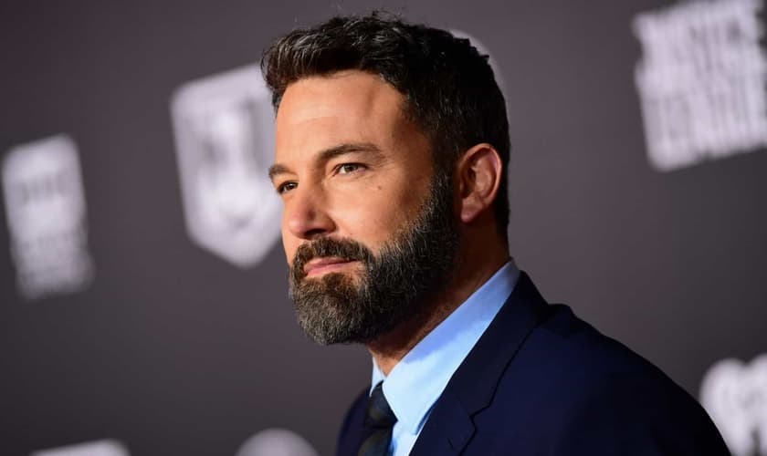 Ben Affleck frequenta a igreja com os filhos e a ex-esposa, a atriz Jennifer Garner. (Foto: Reprodução/Getty)