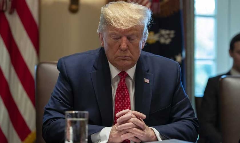 Em uma teleconferência, pastores oraram por Trump e integrantes do governo, em meio ao combate à pandemia do coronavírus. (Foto: EVAN VUCCI/AP Photo)