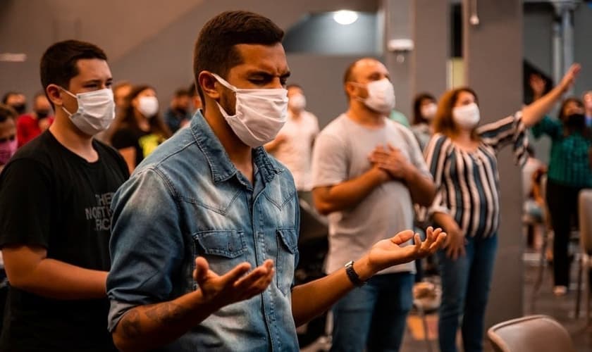 MEVAM realizou culto seguindo orientações do governo no último domingo. (Foto: Facebook/MEVAM)